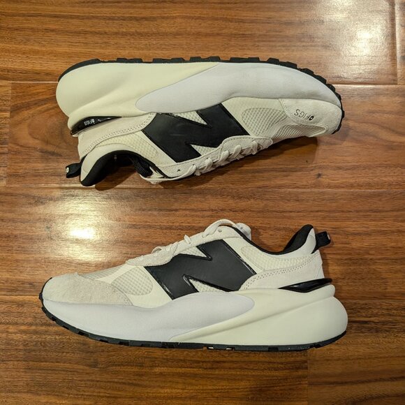 New Balance x Figs 3447 Sneakers Cream/Black Men’s 10.5 Women’s 12 Nursing Med main image 8
